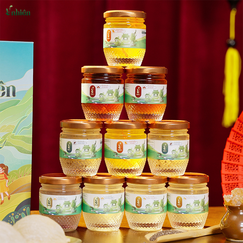 Yến sào chưng sẵn giúp người dùng tiết kiệm công sức chế biến